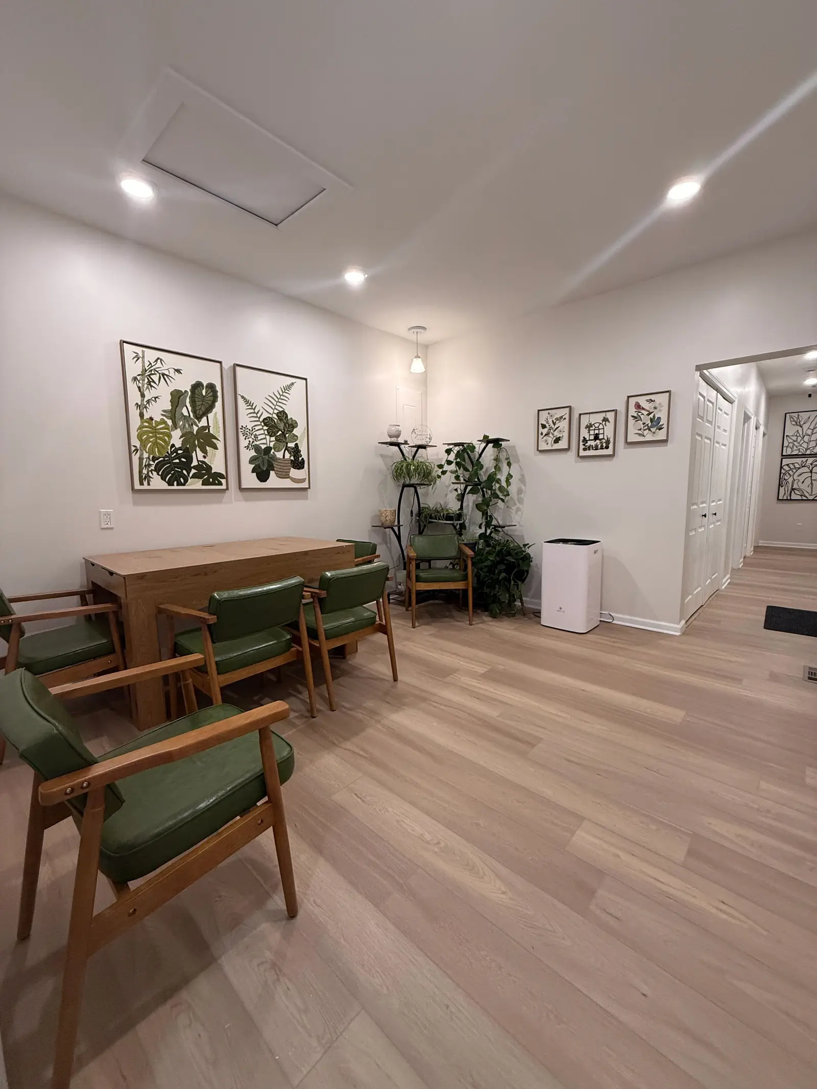 Maple Manor of Hamburg community space — photo 6 of 6