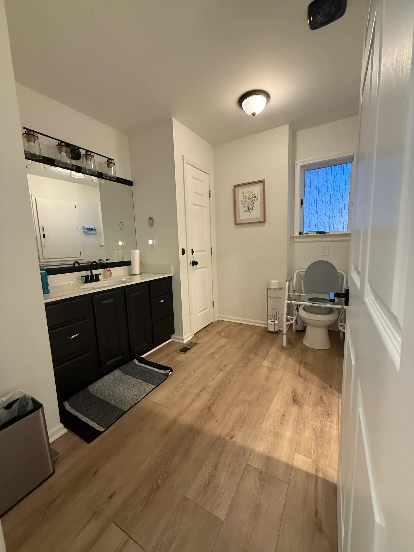 Maple Manor of Pinckney resident room — photo 2 of 7